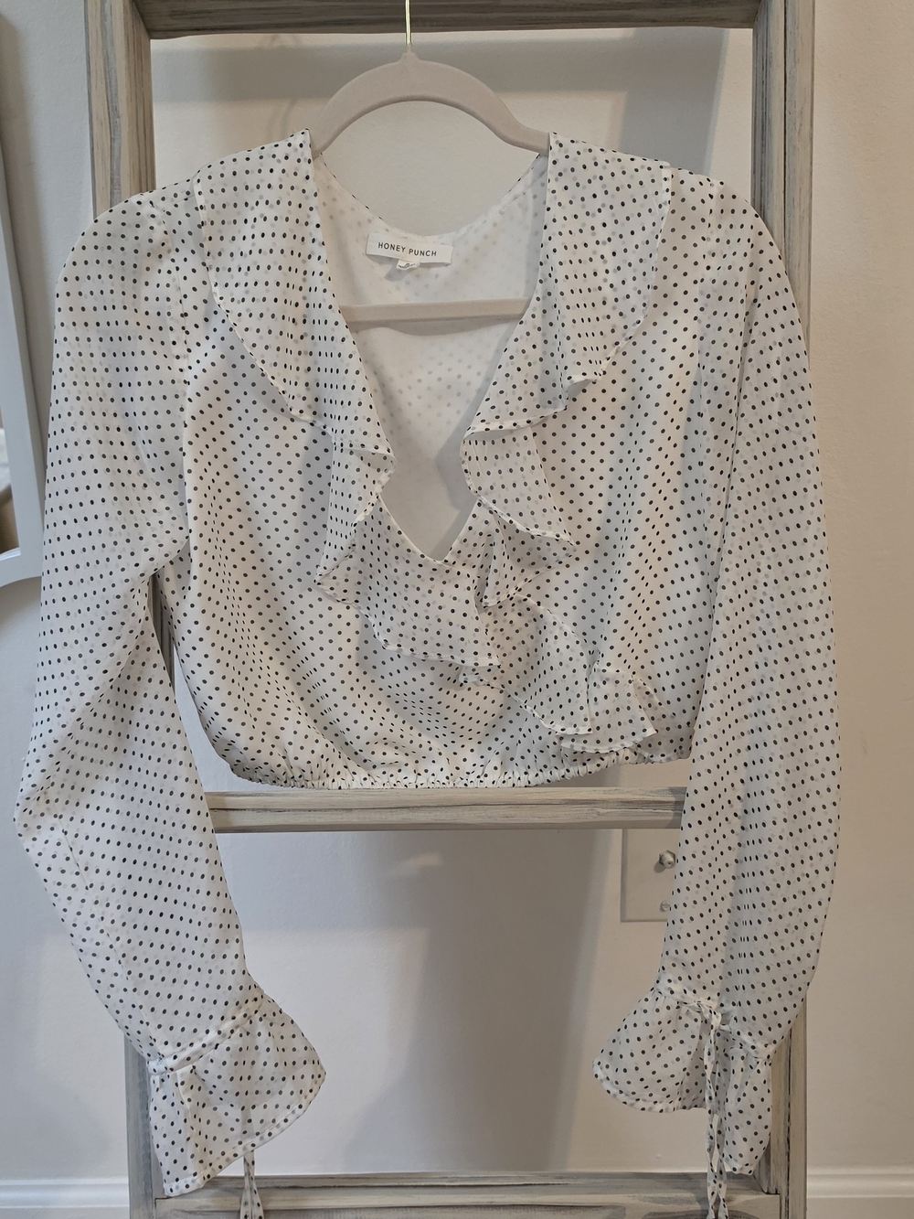 Honey Punch Long Sleeve Polka Dot Ruffle Blouse Size Small